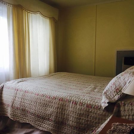 Hostal Dona Irma Punta Arenas Extérieur photo