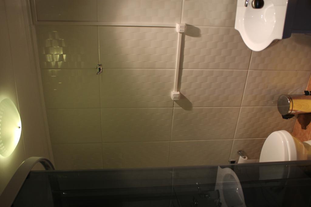 Hostal Dona Irma Punta Arenas Chambre photo
