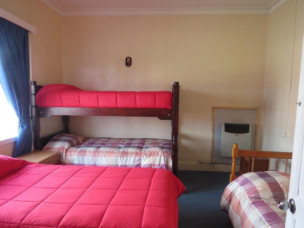 Hostal Dona Irma Punta Arenas Extérieur photo