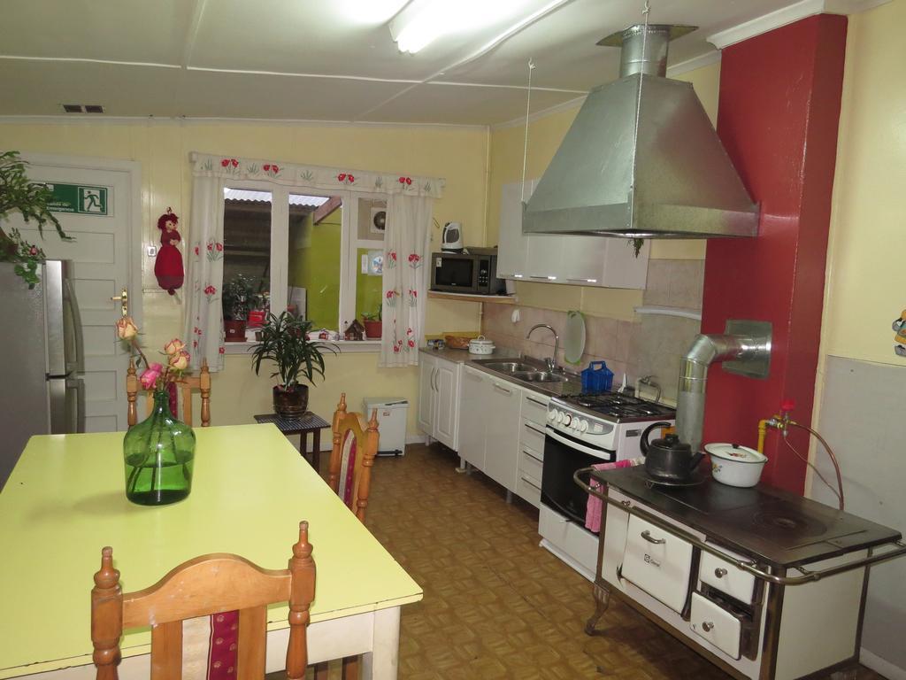 Hostal Dona Irma Punta Arenas Extérieur photo
