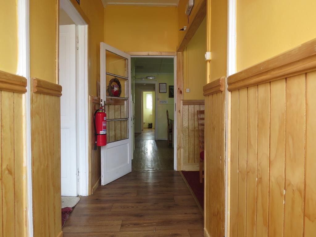 Hostal Dona Irma Punta Arenas Extérieur photo